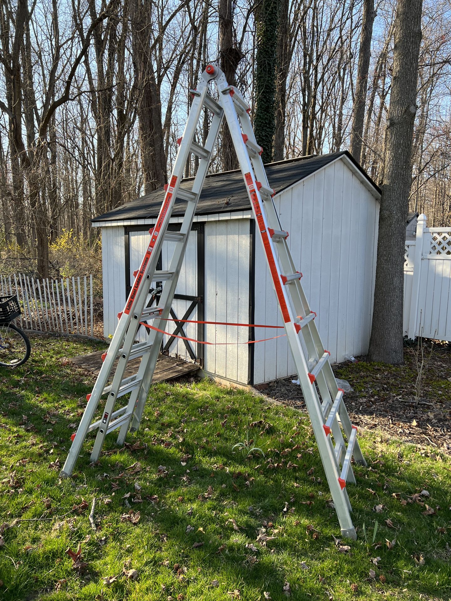 Little Giant SkyScraper Ladder, 9 - 17 Foot, Aluminum, Type 1A Extra Heavy