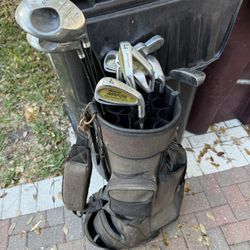 Men’s compete right handed golf club set with golf bag