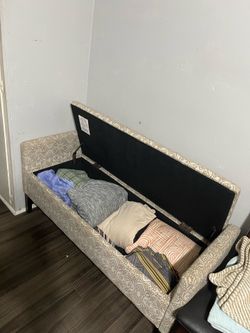 53 inch long 30 inch high 20 inch deep ottoman with storage Excellent condition pick up Raseda and vanowen