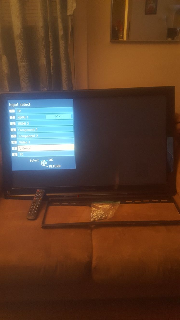 PANASONIC 40INCH HDTV tv