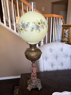 Vintage Banquet Oil Lamp with Floral Globe Shade