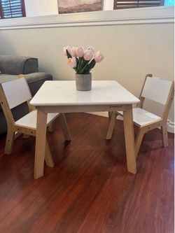 KidKraft Kids Table & 2 Chairs – White & Natural Wood