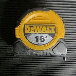 Dewalt 16' Measuring Tape