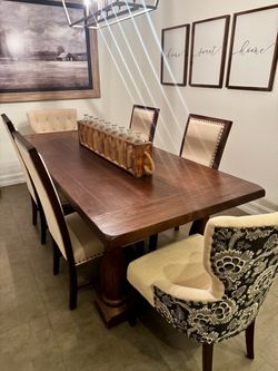 Farmhouse Dining Table with 6 Upholstered Chairs