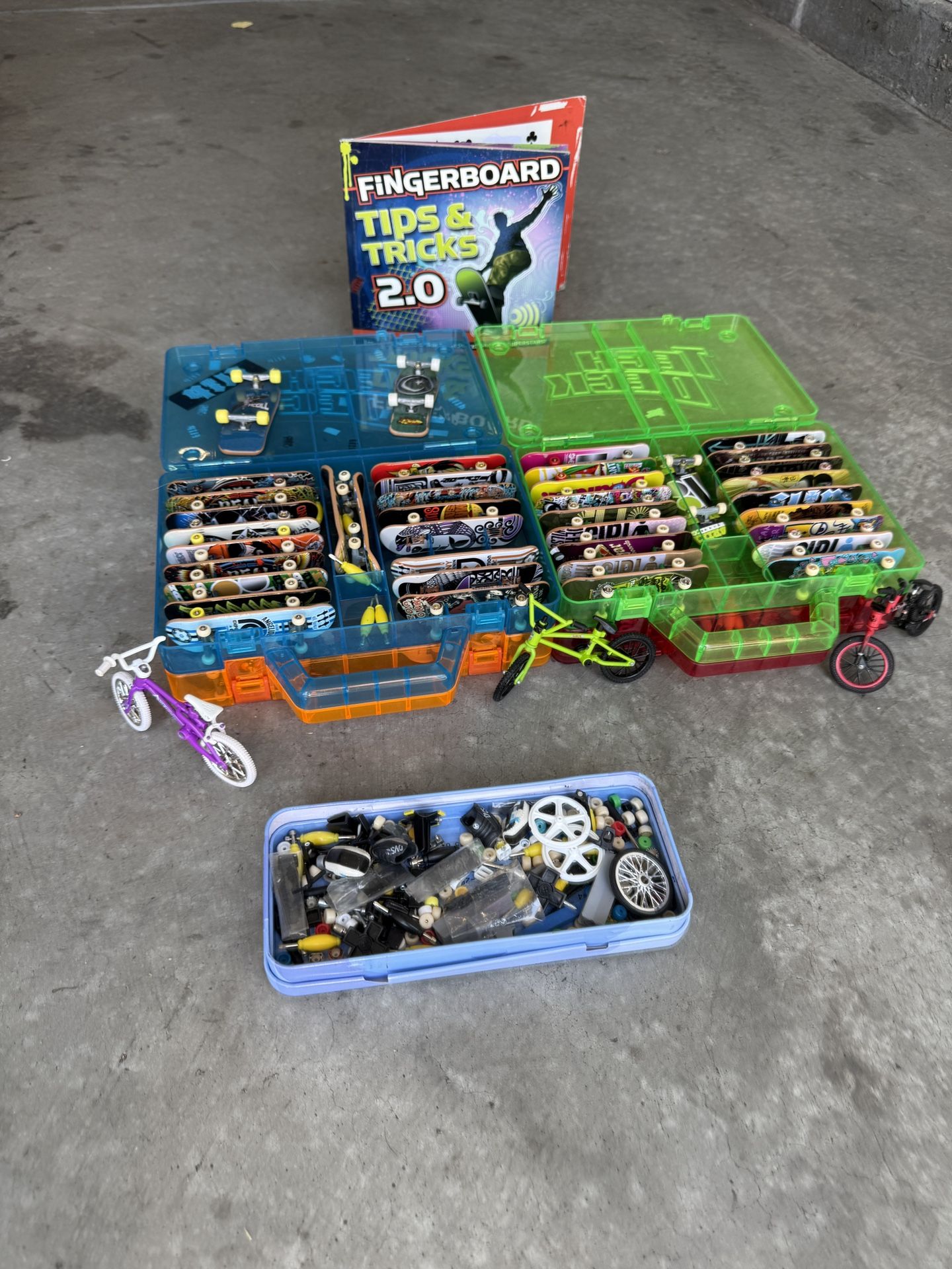Huge Tech Deck Fingerboard Collection w/ Cases & Extras!