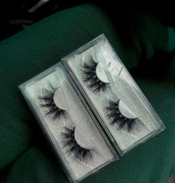 strip eyelash bundle