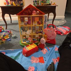 PEPPA PIG TALKING HOUSE, TALKING CAR, STUFFED PEPPA CARRY CASE SEE DESCRIPTION 