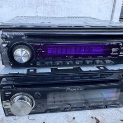 7 OLD SCHOOL RADIOS