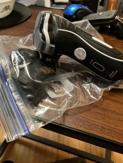 Norelco triple head shaver