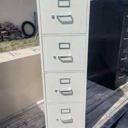 Metal File Cabinet With Key