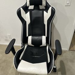 G-Racer Gaming Chair black white