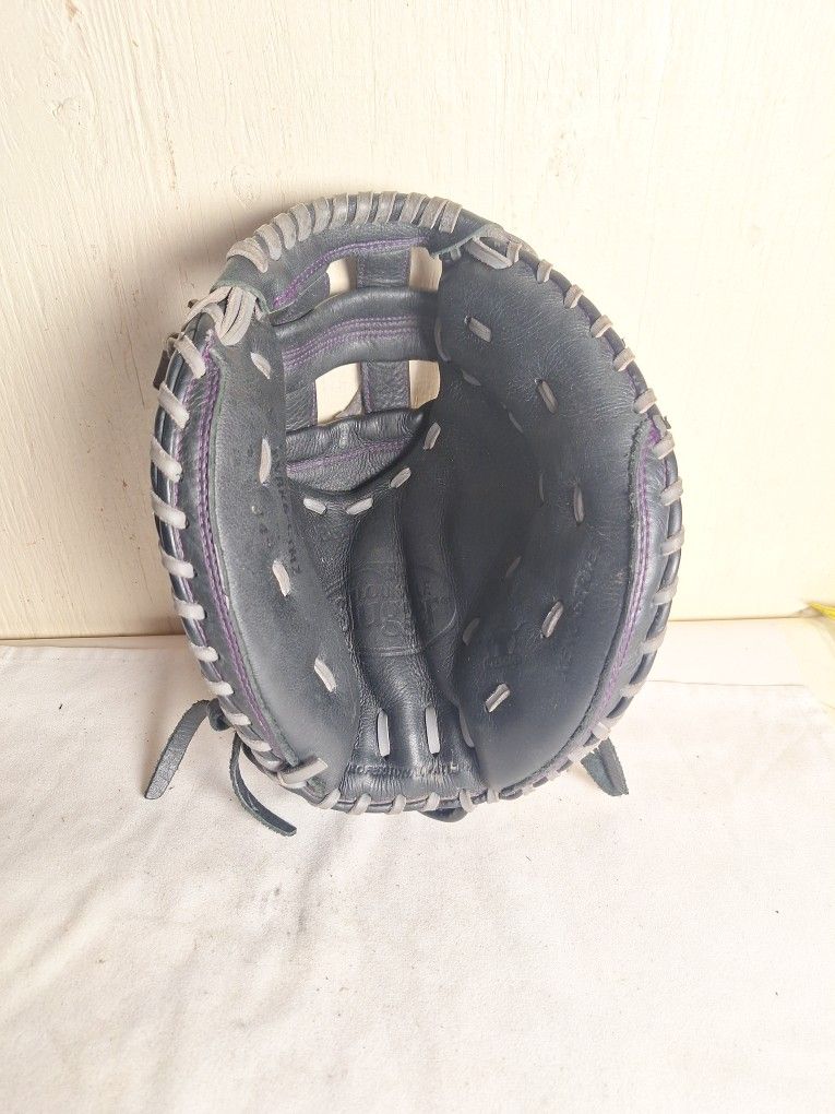 XENO SERIES catcher’s Mitt, 34"