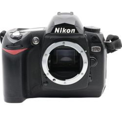 NIKON D70 DIGITAL CAMERA- USED - BODY ONLY DSLR
