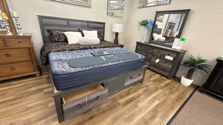 4 PC KING BEDROOM SET
