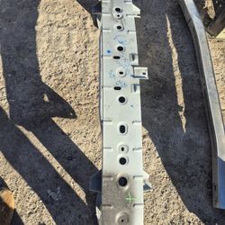 Mazda Cx5 Front Rebar Oem