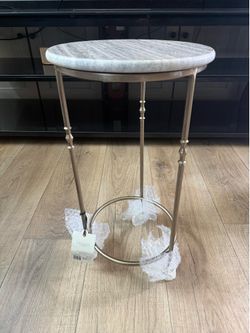 Heart & Hand with Magnolia Table Stand Brass Finish