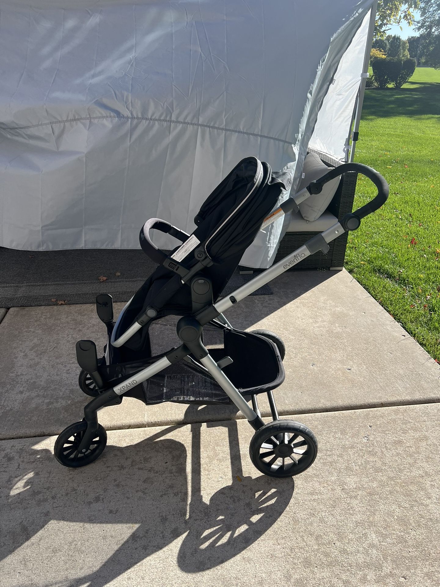 EvenFlo Xpand Single or Double Stroller