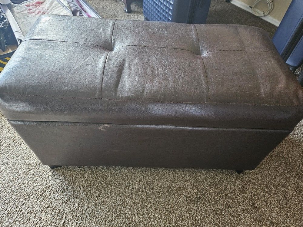 Storage chest trunk 