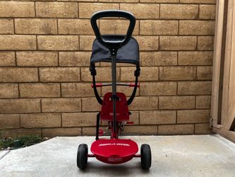 Radio Flyer 4-in-1 Stroll ‘N Trike tricycle and Stroller