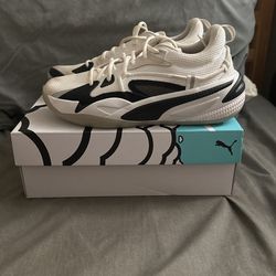 Puma Dreamer shoe