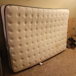 Free Full Size Mattress And Box Spring