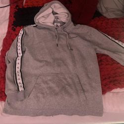 Calvin Klein Sweater 