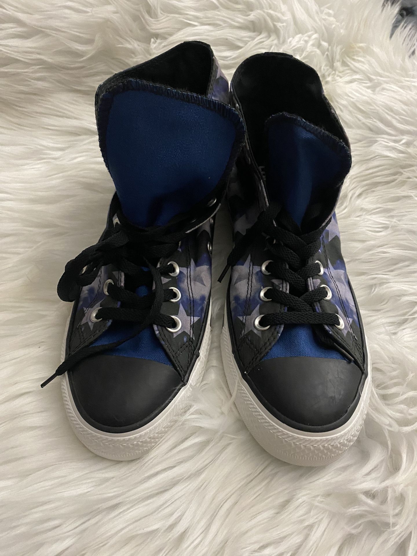 Converse Men’s 9