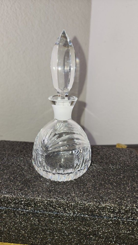 Waterford Marquis Calais Perfume Bottle with Stopper Cut Fan Design A+ EXCELLENT