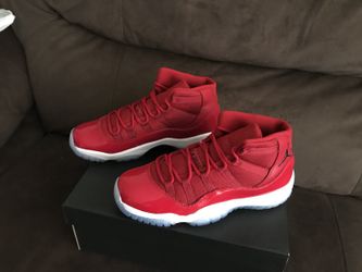 Air Jordan 11 Win Like 96 (Men Size 10.5)
