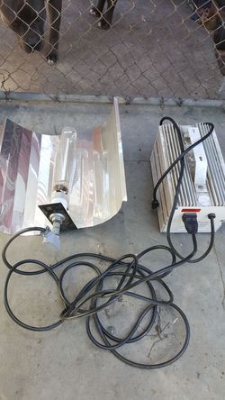 1000 watt HPS grow light in great condition...