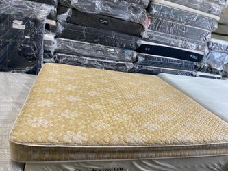 king mattress and box springs