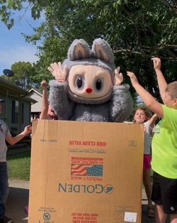 Missing Me For Your Entertainment and Decoration 