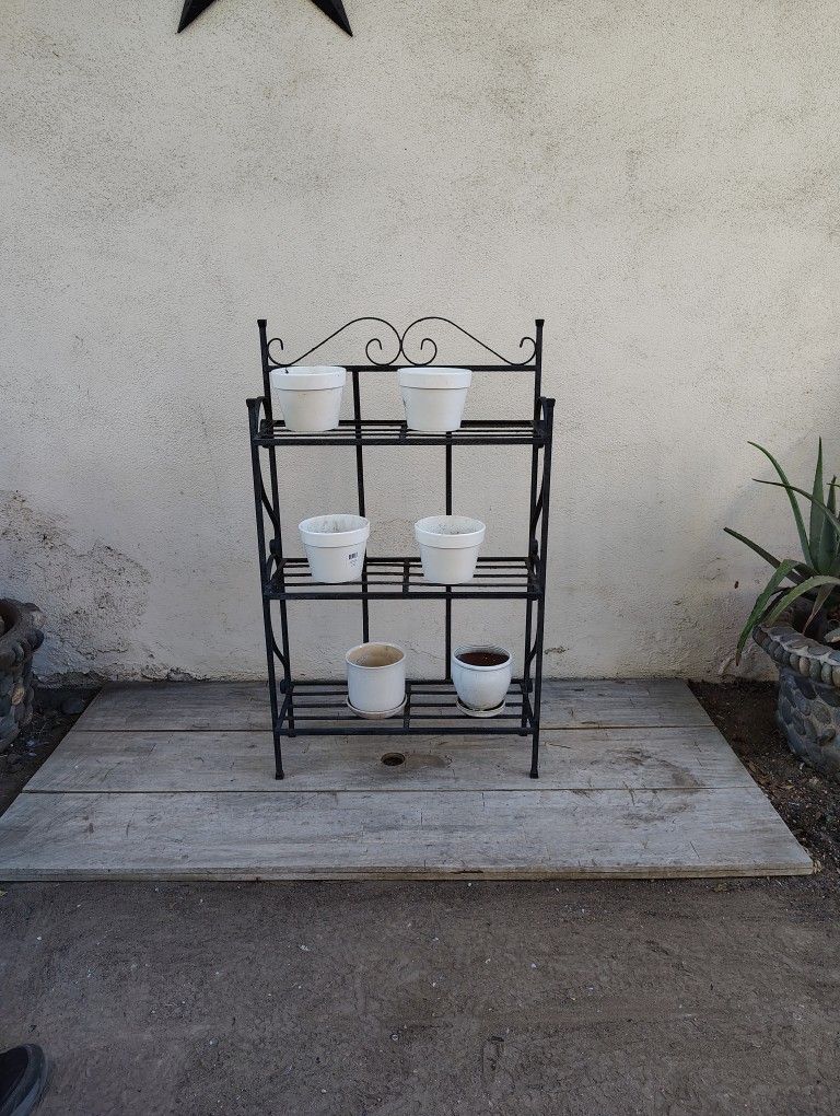 Plant Stand With Small Pots