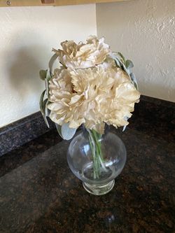 Flower vase