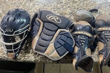 Youth Catchers Gear- Rawlings