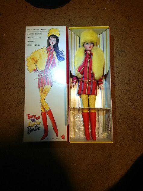 1997 Twist 'n Turn Barbie Complete