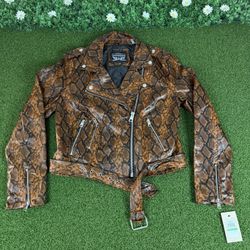 Levi's Women's Faux Leather Belted Hem Moto Jacket Python Snake Print Size L NWT