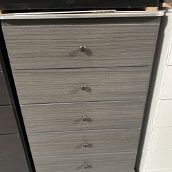 Grey Five Drawer With Rails New Dresser Comoda