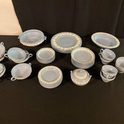 Wedgwood Queensware Dish Set