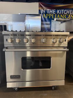 🔥 VIKING PROFESSIONAL 36” GAS RANGE – $4,000 🔥