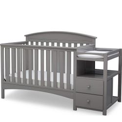 Baby Crib With Changing Table 