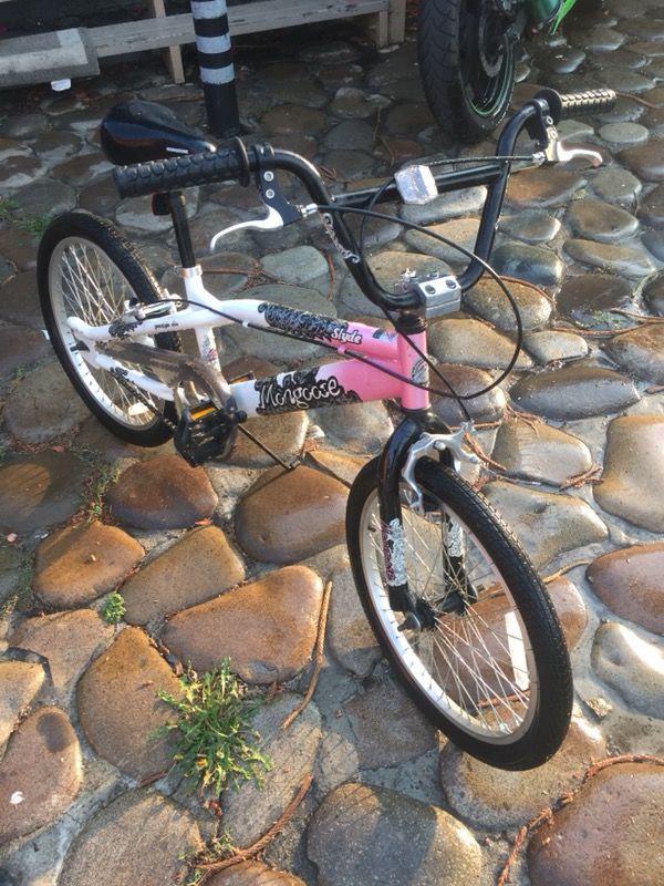 Mongoose bike for girls $60 like New