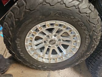 17 axd rims 6 lug 6x139 6x5.5 on used tires 285 70 17