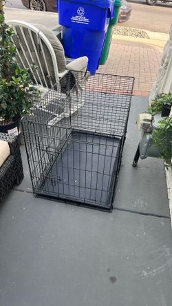 Large dog kennel