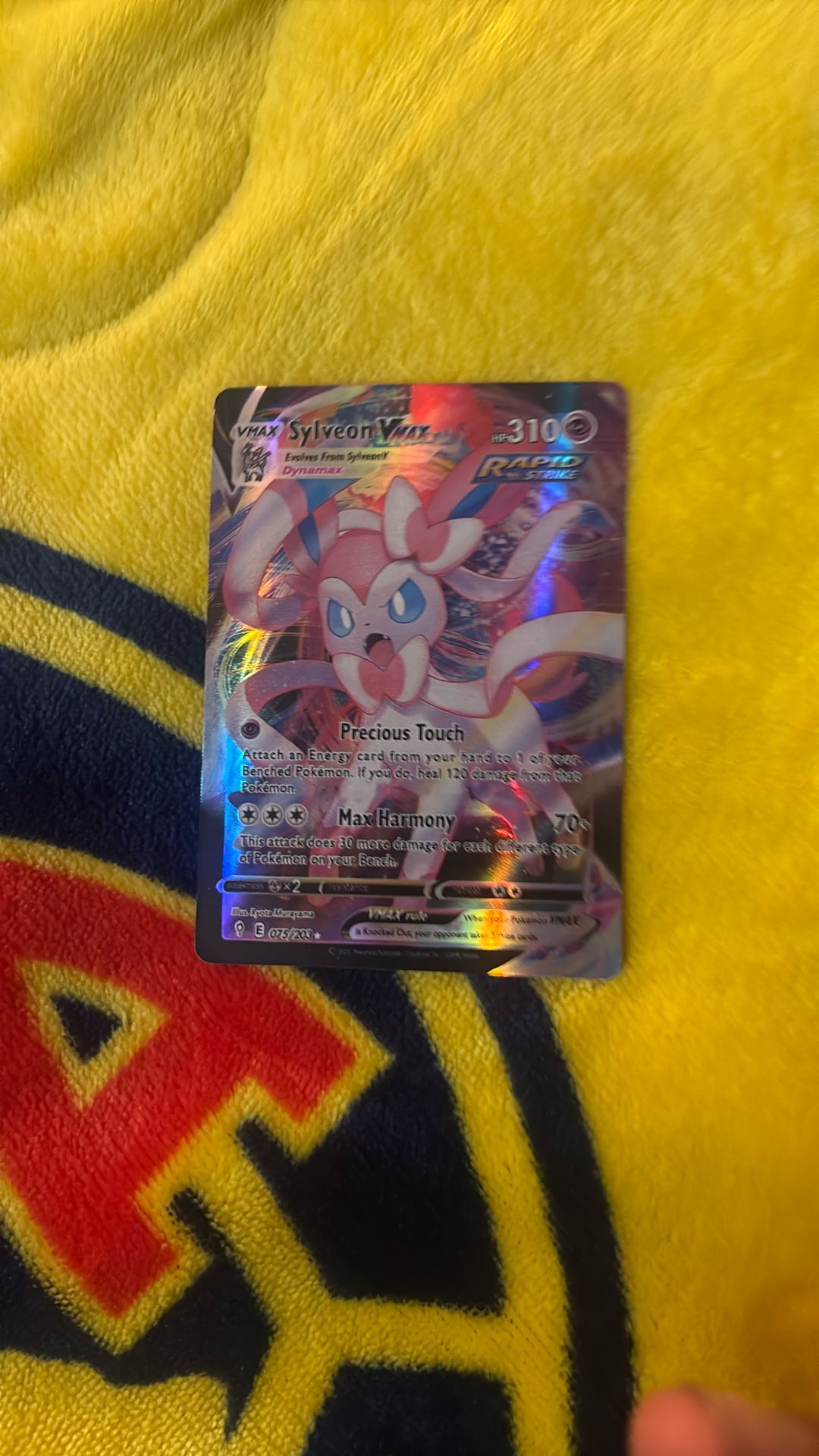 Sylveon Vmax