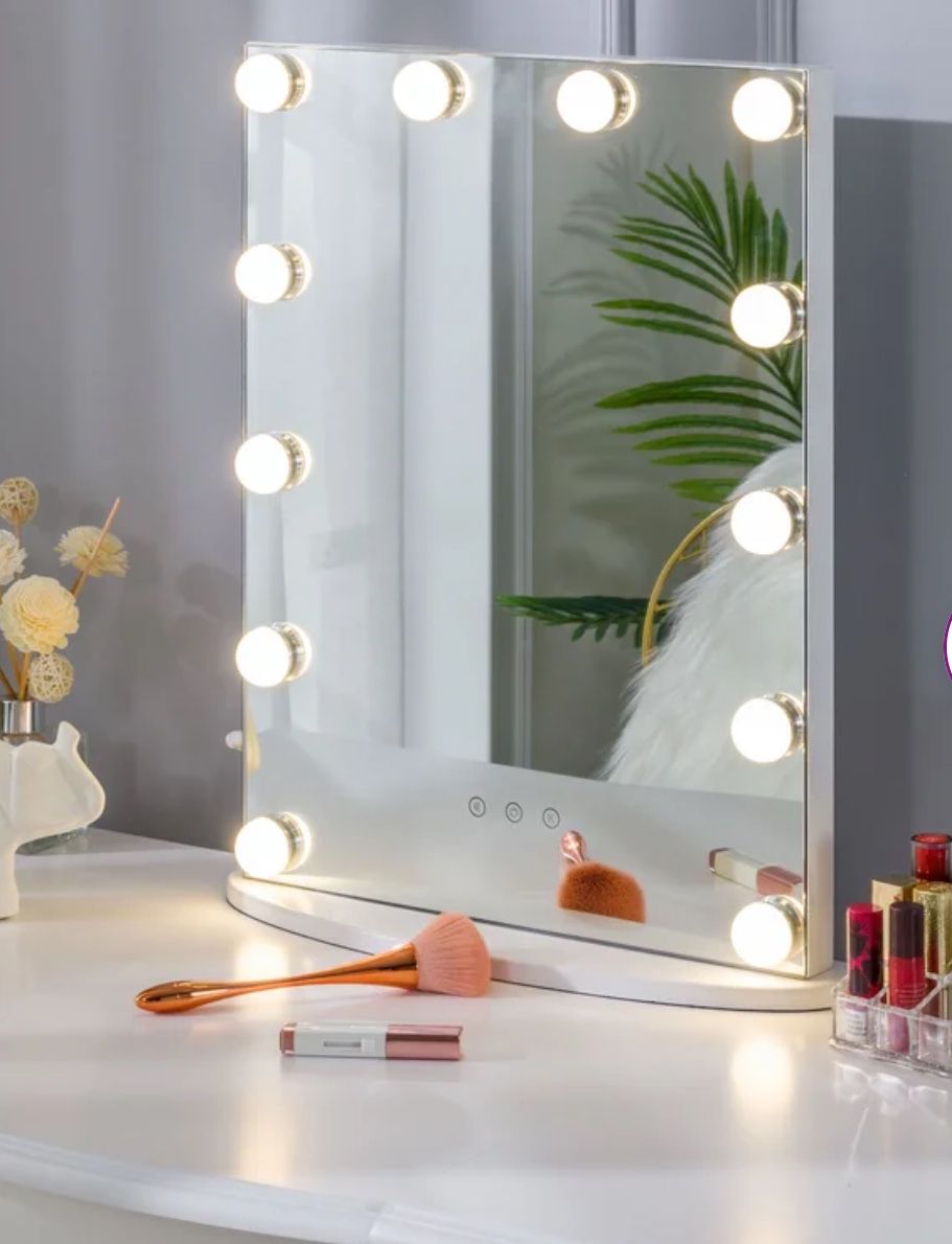 Hollywood Vanity Makeup Mirror