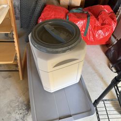 Dog Food Storage 