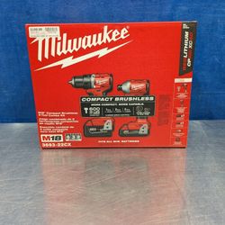 Milwaukee Combo Set 3693-22CX