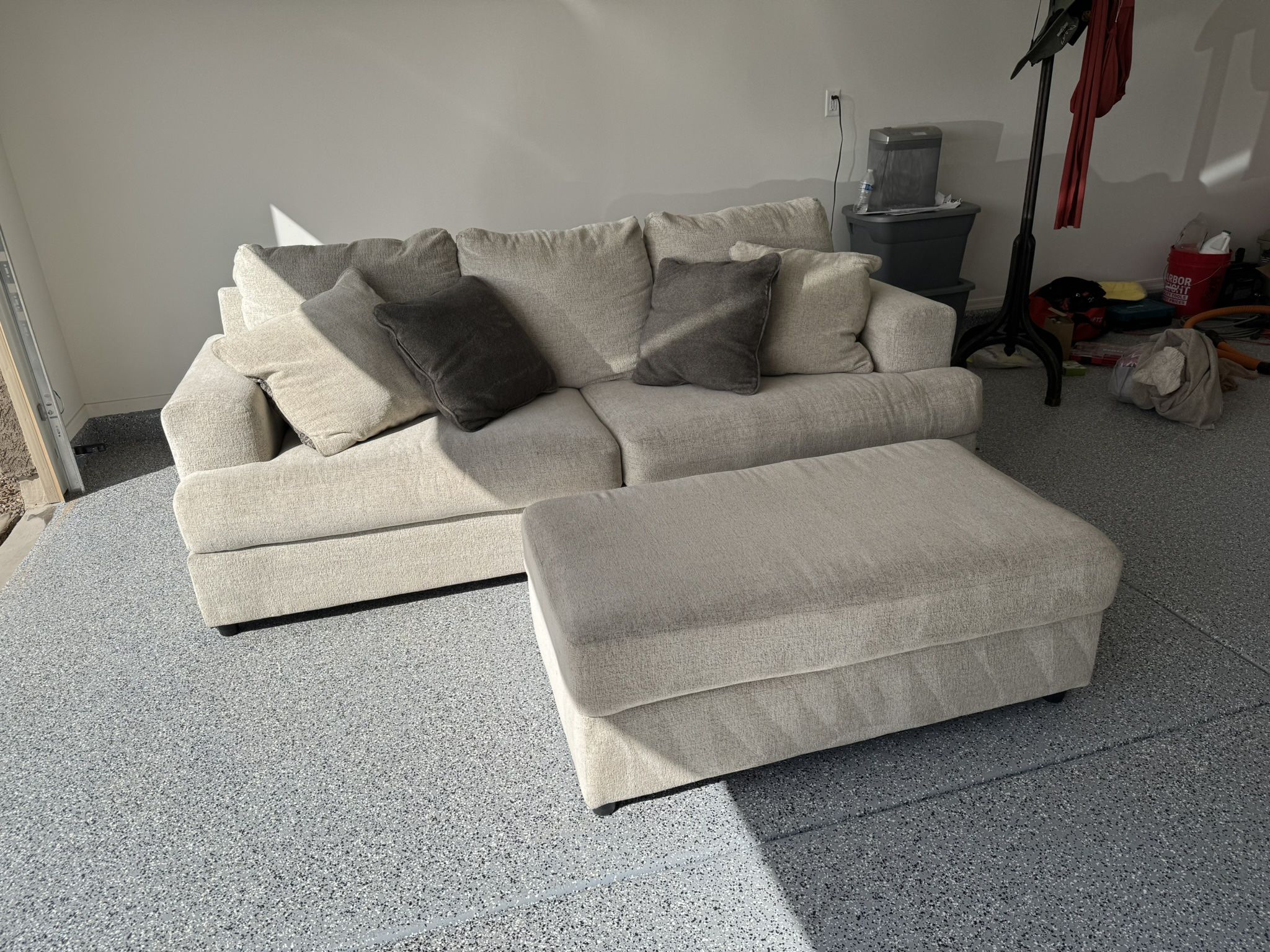 Pull Out Couch