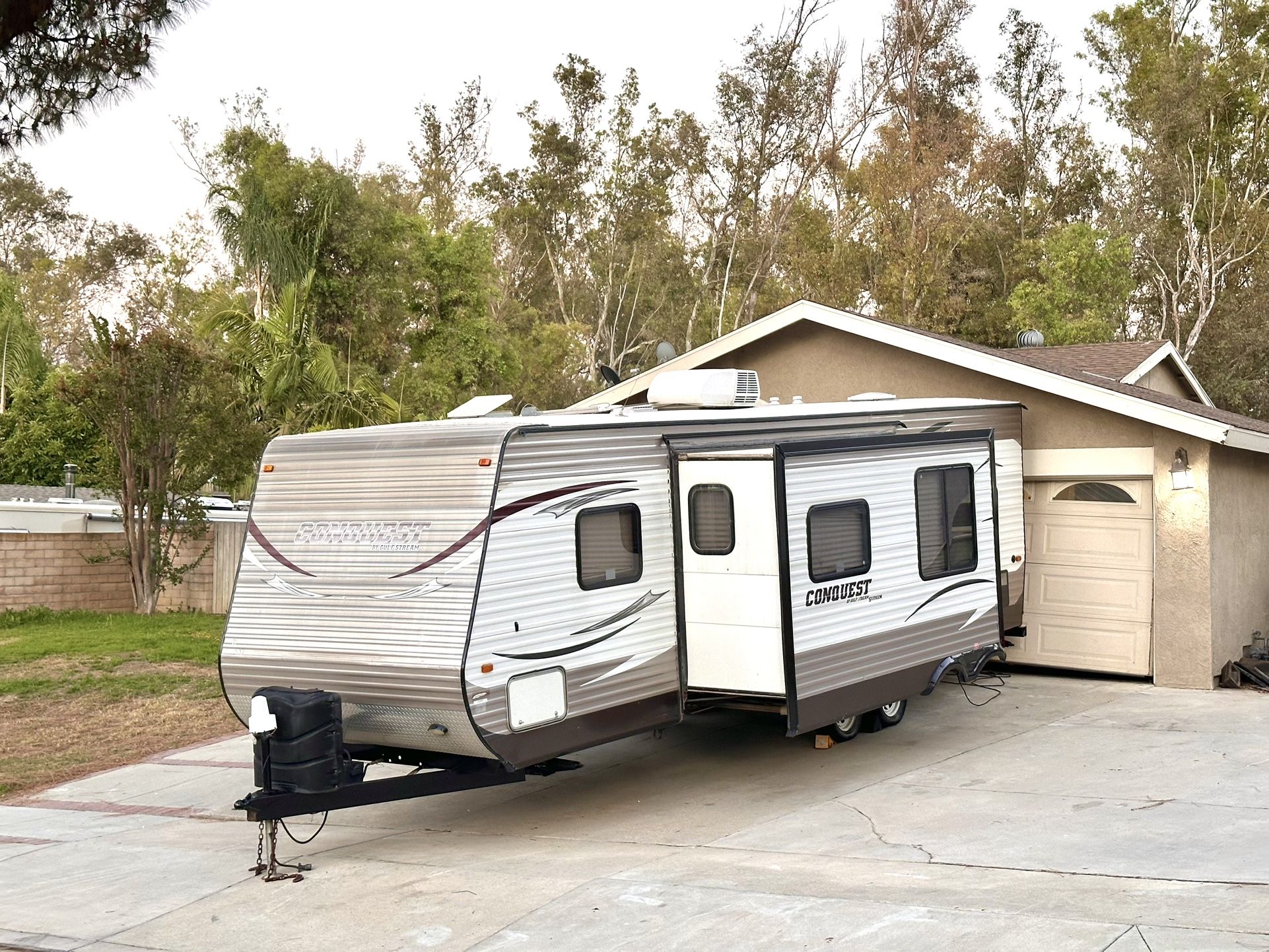 2015 Gulf Stream Conquest